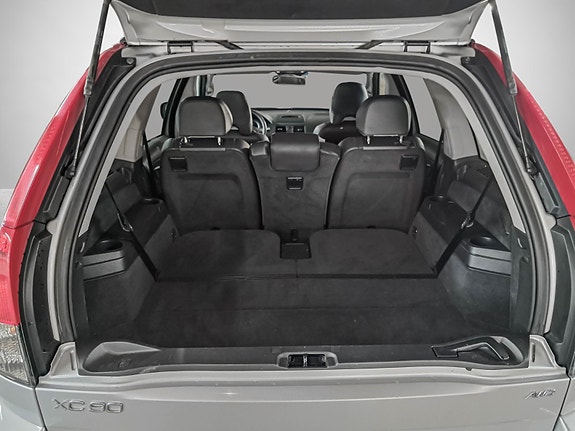 Volvo XC90 21 of 26
