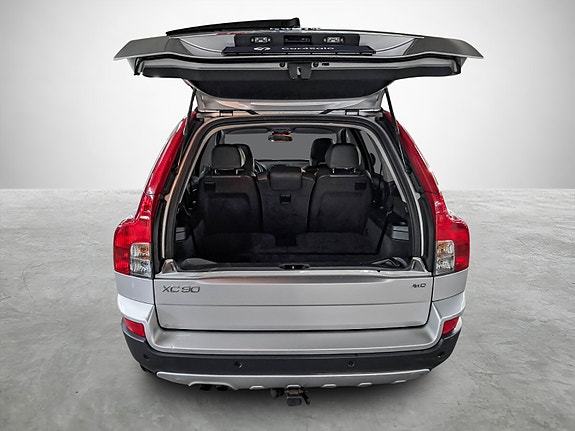 Volvo XC90 20 of 26