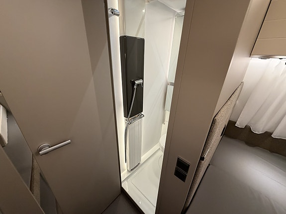 Adria Alpina 763 UK 21 of 30