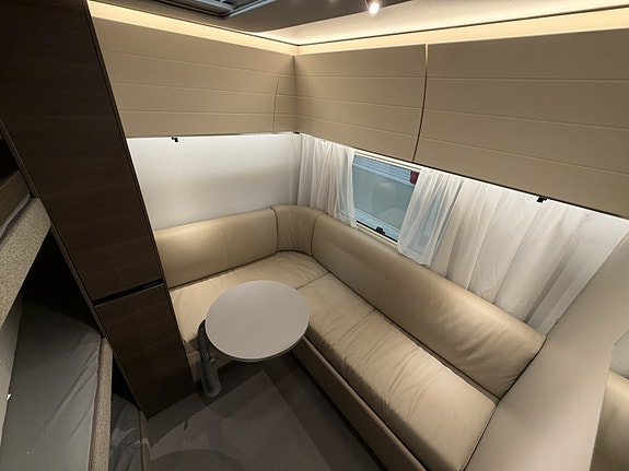 Adria Alpina 763 UK 27 of 30