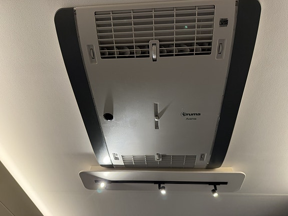 Adria Alpina 763 UK 29 of 30