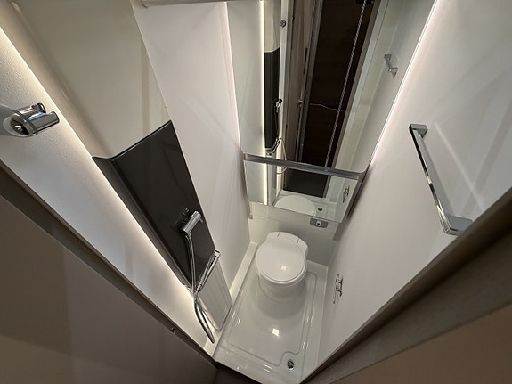 Adria Alpina 763 UK 22 of 30