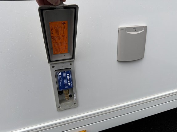 Adria Alpina 763 UK 4 of 30