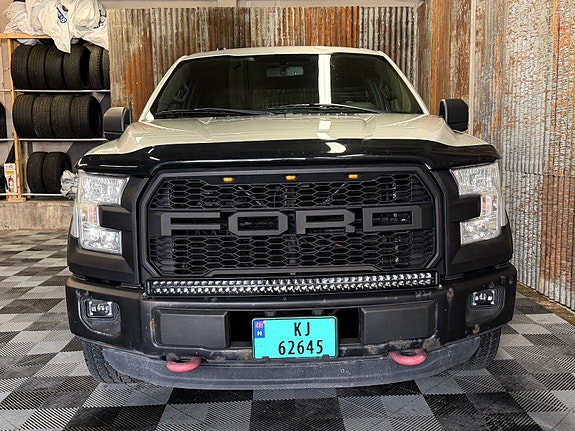Ford F-150 11 of 30