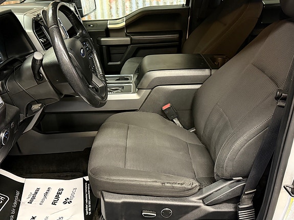 Ford F-150 23 of 30
