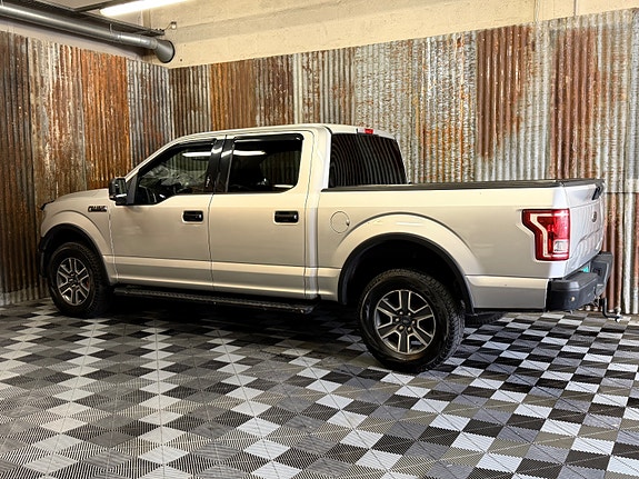 Ford F-150 14 of 30