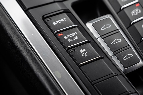 Porsche 911 30 of 30