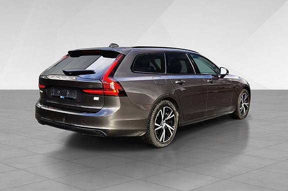 Volvo V90 6 of 18