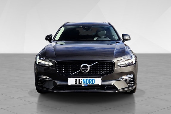 Volvo V90 2 of 18