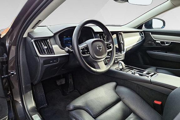 Volvo V90 11 of 18
