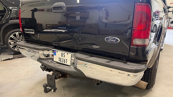 Ford F-250 5 of 27
