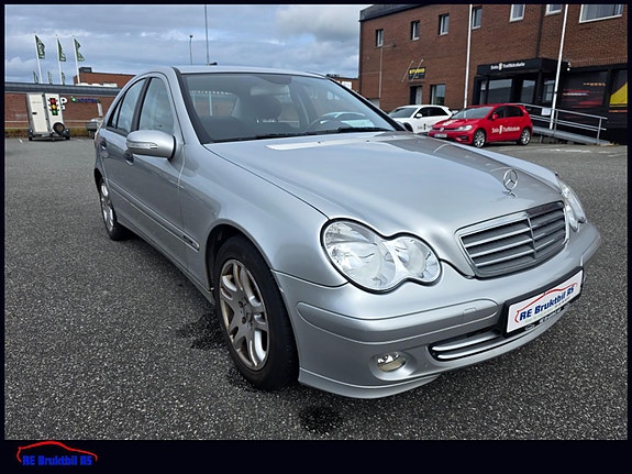 Mercedes-Benz E200C