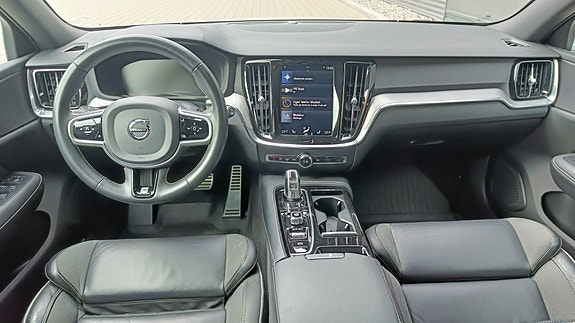 Volvo V60 15 of 24