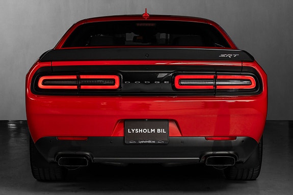 Dodge Challenger 7 of 30