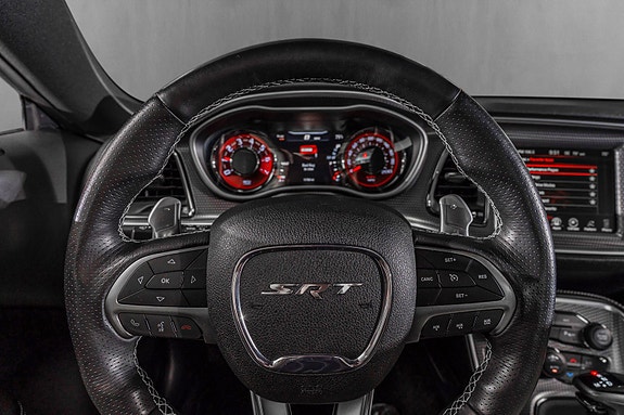 Dodge Challenger 23 of 30