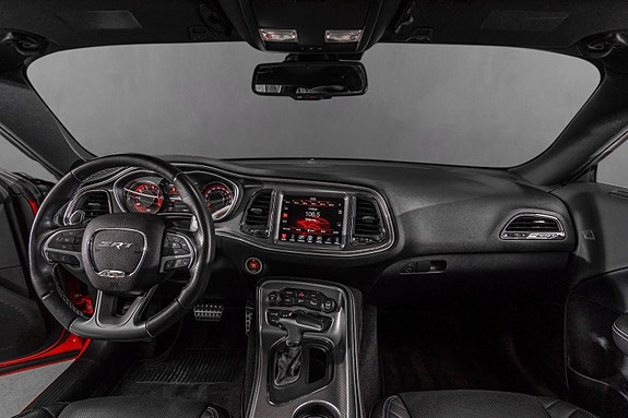 Dodge Challenger 15 of 30