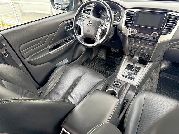 Mitsubishi L200 29 of 30