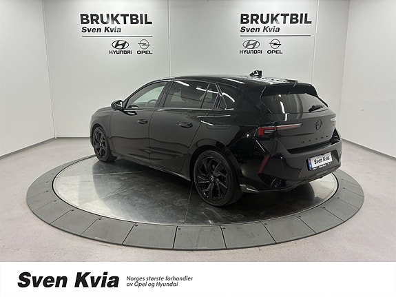 Opel Astra 3 of 29