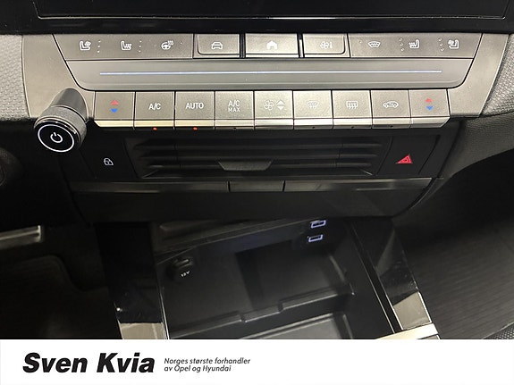 Opel Astra 26 of 29