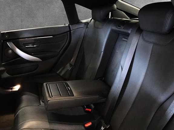 BMW 430i 12 of 30