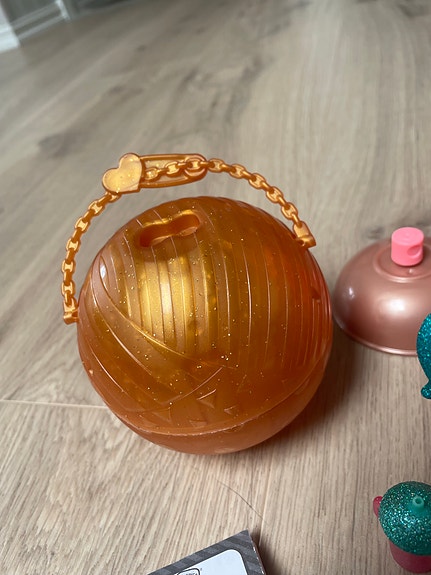 Product image 8 of 9