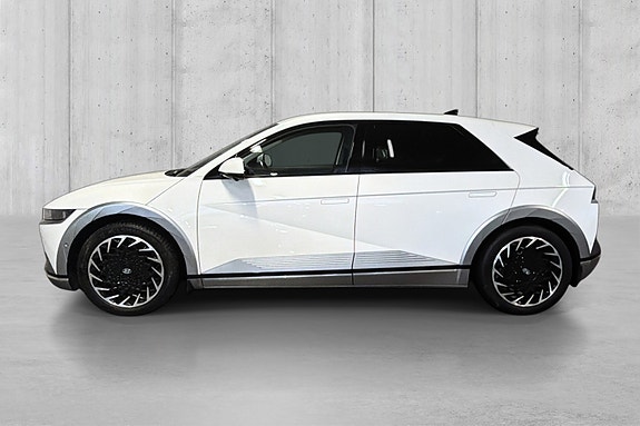 Hyundai Ioniq 5 4 of 25