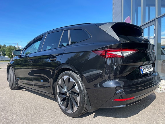 Skoda Enyaq 2 of 16