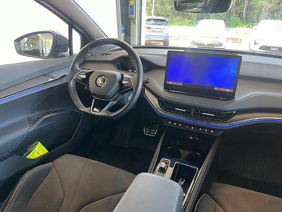Skoda Enyaq 13 of 16