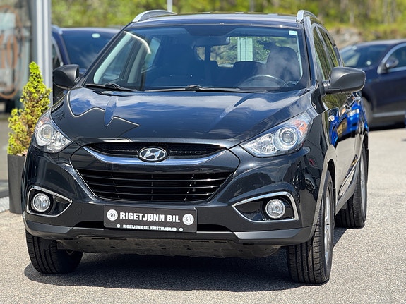 Hyundai ix35 2 of 21