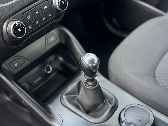 Hyundai ix35 9 of 21