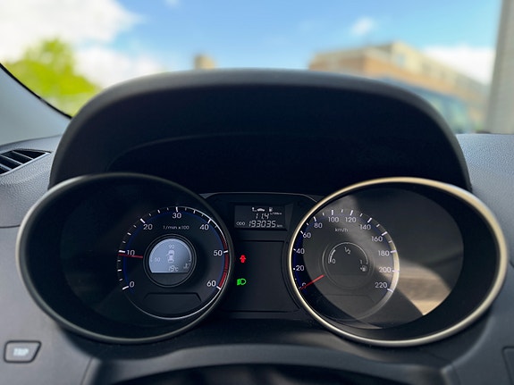 Hyundai ix35 12 of 21