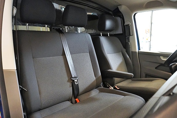 Volkswagen Transporter 21 of 29