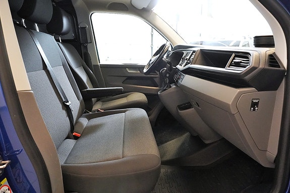 Volkswagen Transporter 19 of 29