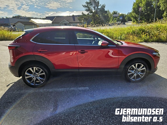 Mazda CX-30 6 of 26