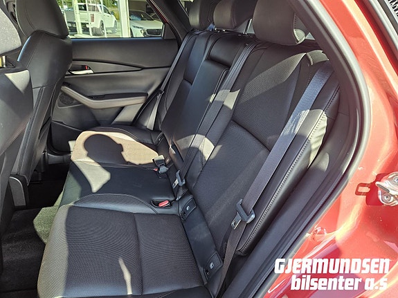 Mazda CX-30 14 of 26