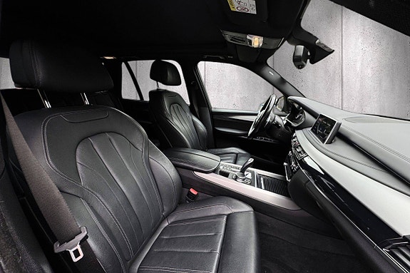 BMW X5 17 of 30