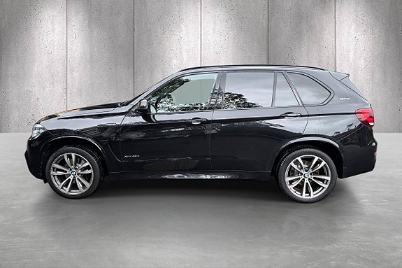 BMW X5 4 of 30