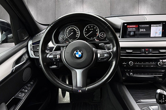 BMW X5 11 of 30