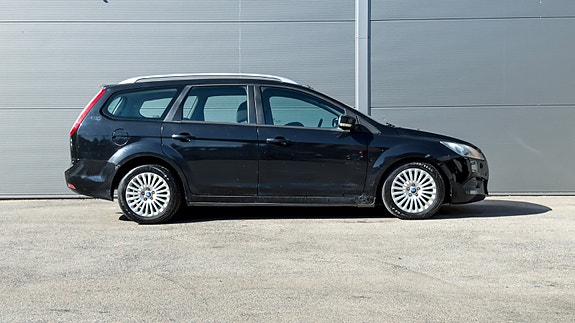 Ford Focus 6 of 19