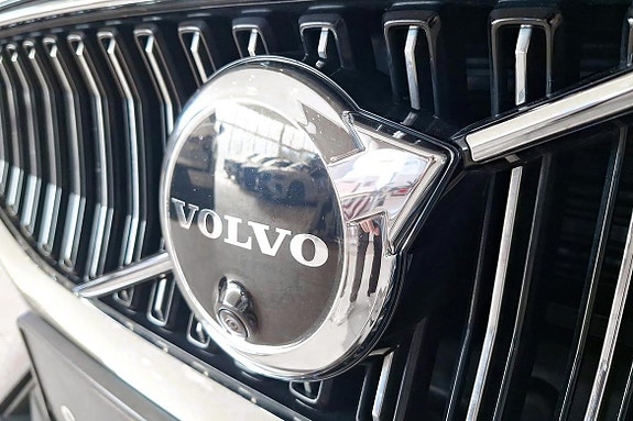 Volvo V60 4 of 28