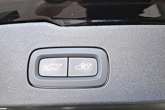 Volvo V60 27 of 28
