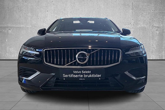 Volvo V60 2 of 28