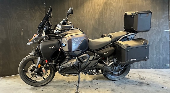 BMW R 1300 GS Adventure 3 of 21