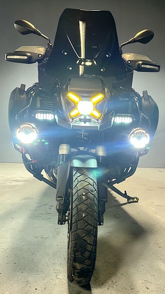 BMW R 1300 GS Adventure 8 of 21