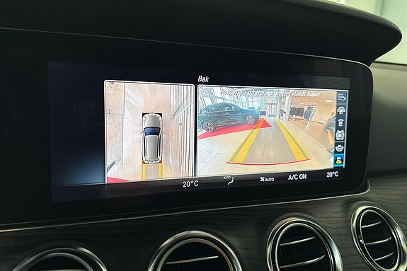 Mercedes-Benz E220 d 22 of 22
