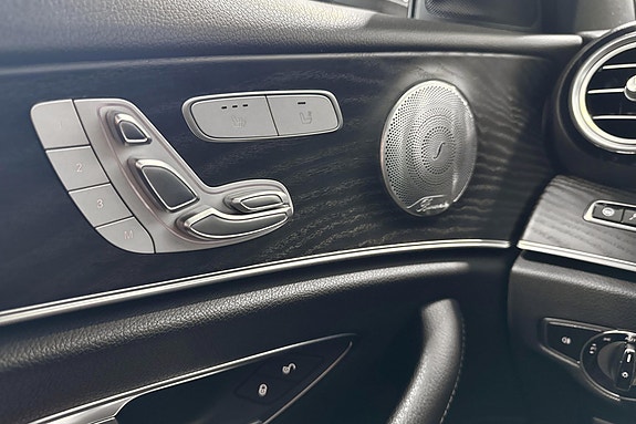 Mercedes-Benz E220 d 16 of 22