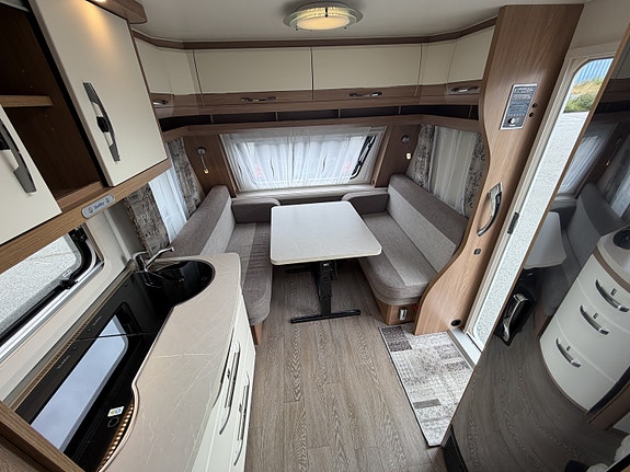 Hobby 495 WFB De Luxe Mover , Markise  +++ 4 of 10