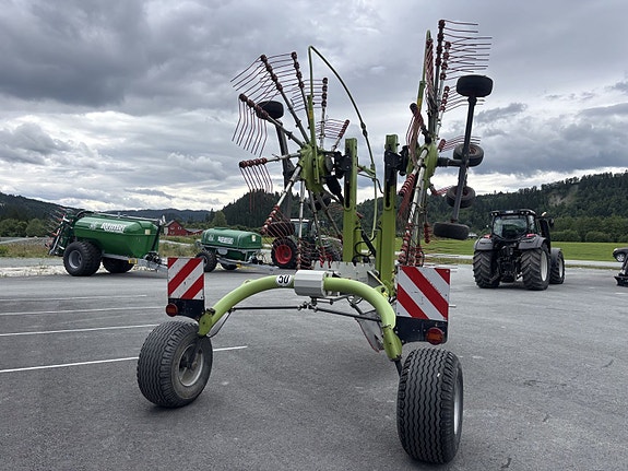Claas Liner 2700 2013, kr 169 000,-