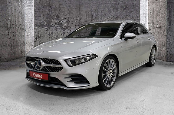 Mercedes-Benz A180 2 of 13