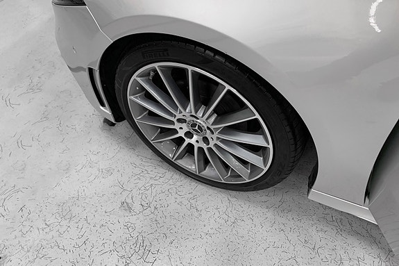 Mercedes-Benz A180 13 of 13